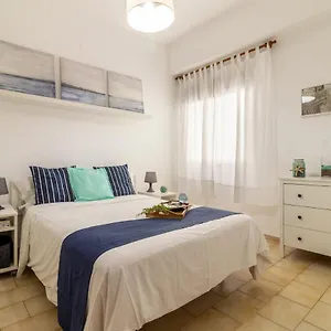  Apartment Canteras
